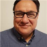 Native English teacher with ample experience in the Fianance and IT sectors